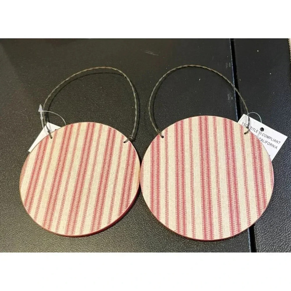 Rabbit Wooden Round Christmas Holiday Ornaments 4 x 4 Set Of 2 Farm Rustic NEW - Picture 4 of 4